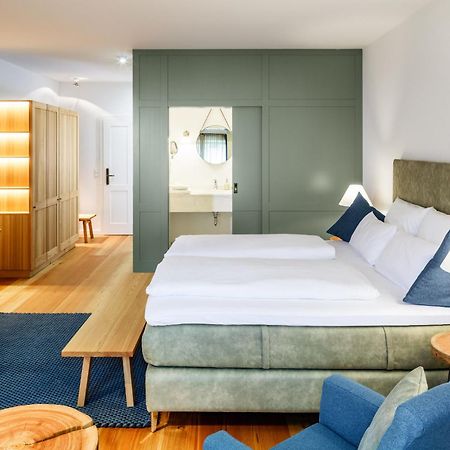 Marktl Hotel Zum Glockenturm מראה חיצוני תמונה