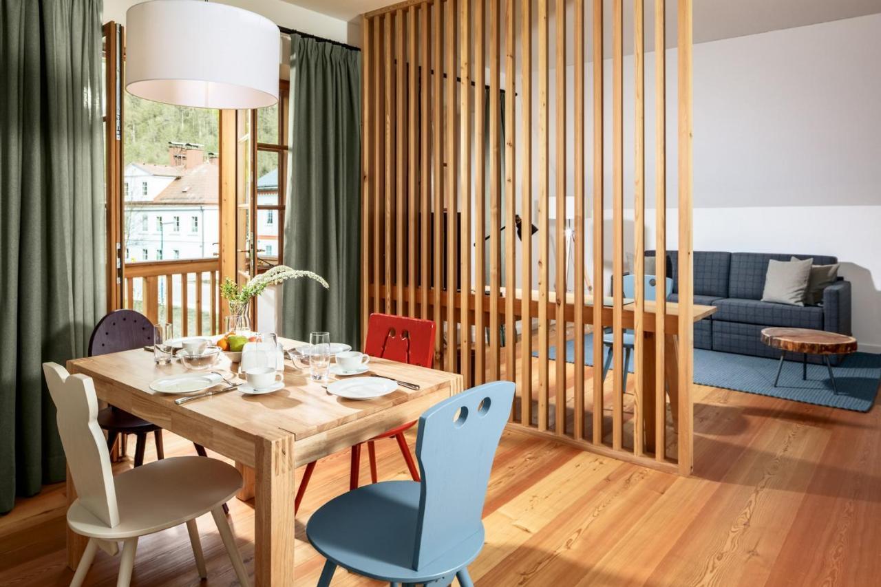 Marktl Hotel Zum Glockenturm מראה חיצוני תמונה